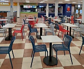 Мебель на фуд-корт в ТРК  Глобал Сити